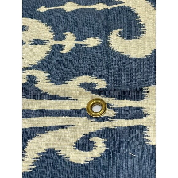 Lee Jofa, Sassari Ikat Ethnic  Motif Remnant 23” x 24” - Picture 5 of 10